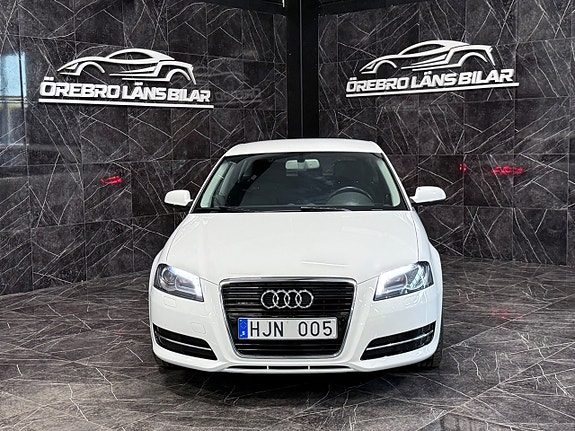 Audi A3 Sportback 2.0,TDI Attraction, Comfort ,Ny besiktad