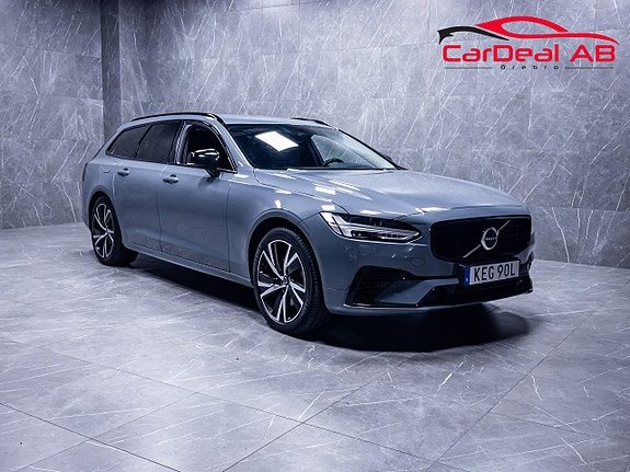 Volvo V90 Recharge T6 AWD Plus Dark 350hk Kamera Läder BLIS MOMS