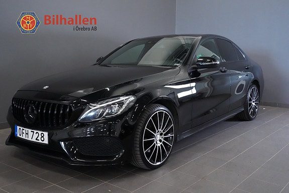 Mercedes-Benz C220 d 220 d 4MATIC Plus AMG Line Kamera Panorama 19" Paddlar