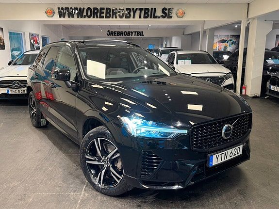 Volvo XC60 Recharge T6 AWD R-Design Pano Drag HUD 18