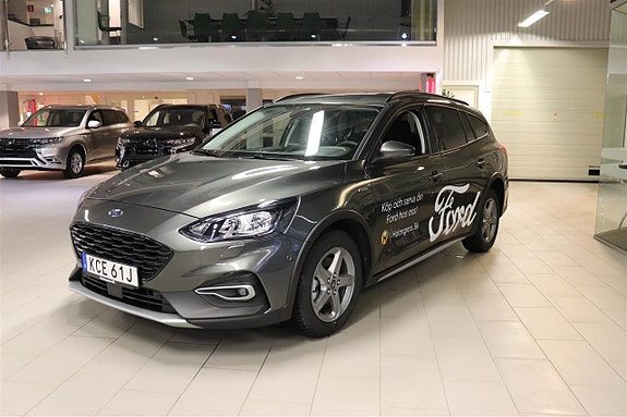Ford Kuga ST-Line X 2.5 Plug-In Hybrid FWD 243hk Black Edition