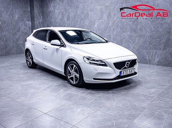 Volvo V40 D3 Geartronic 150hk Momentum Värmare VOC Billig skatt
