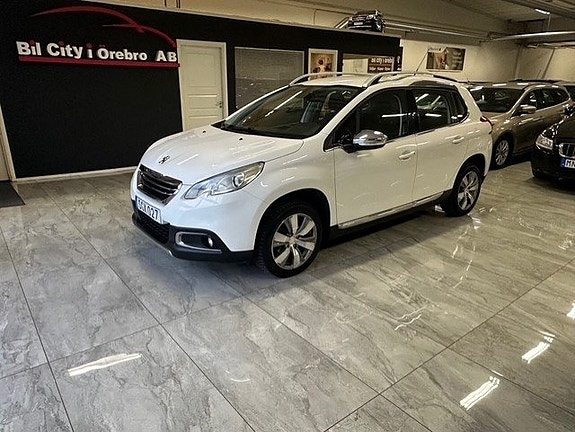Peugeot 2008 1.2 VTi (82hk) Låga Mil / 2-Ägare / Nyservad & Ny Besik