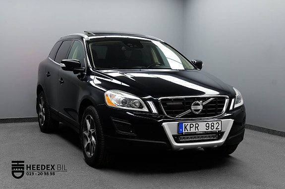 Volvo XC60 D5 AWD Geartronic 215hk Summum Pano BLIS Drag VoC Navi