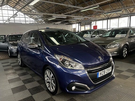Peugeot 208 5-dörrar 1.2 Euro 6 " Panoramatak "