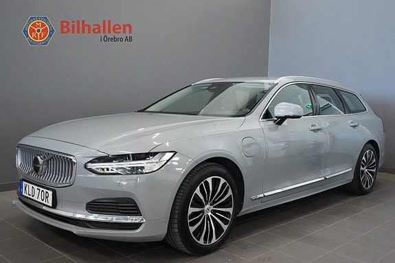 Volvo V90 Recharge T6 AWD Core /Vapour Grey VoC Kamera Drag Navi