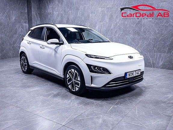 Hyundai Kona 64 kWh 204hk Kamera Navi CarPlay Rattvärme Döda vinkel