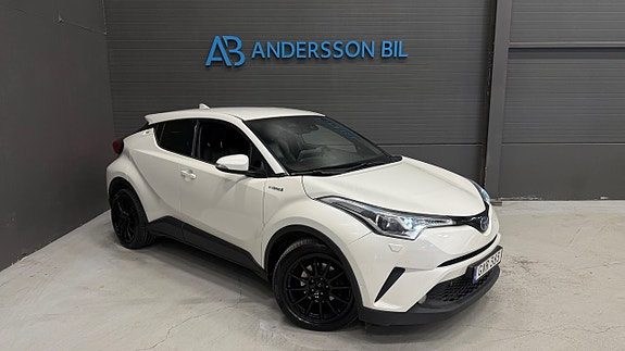 Toyota C-HR Hybrid Executive Kamera Adaptiv Farthållare Rattvärme