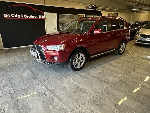 Mitsubishi Outlander 7-seater 2.2 Di-D AWC TC-SST Business / Drag / Nyservad
