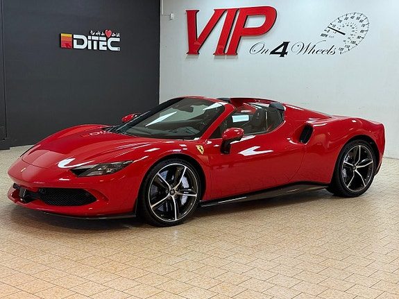 Ferrari 296 GTS GTS (830 hk) Lift Leasebar Carbon JBL Unik Ex