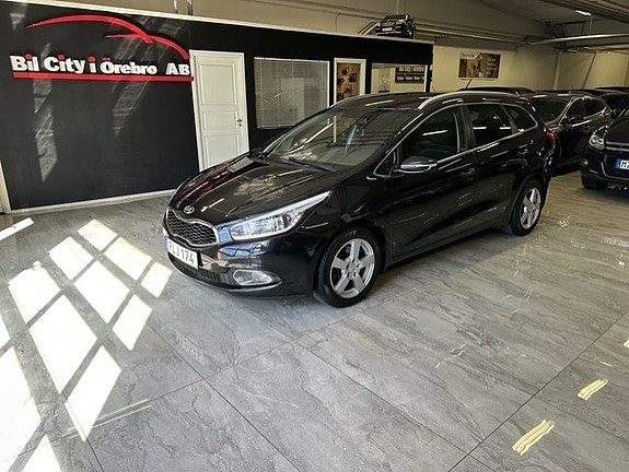 Kia Ceed 1.6 (135hk) GDI EX Comfort Bluetooth / Nyservad & Besik