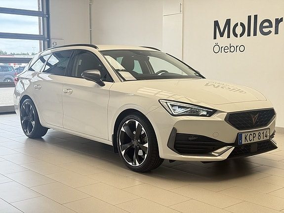 Cupra Leon 1.5 Etsi I Rattvärme I Digtal Cockpit