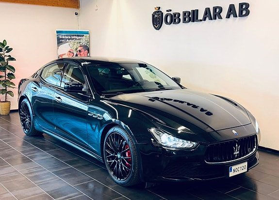 Maserati Ghibli S Q4 (410 hk) Sportavgassystem Kolfiber-Paket Sv-Såld