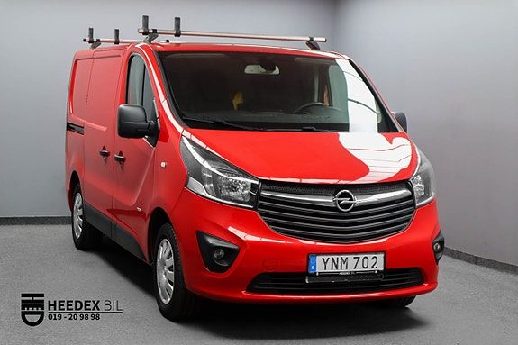 Opel Vivaro 2.9t 1.6 CDTI BIturbo 120hk Värmare Drag 1-ägare Kamera