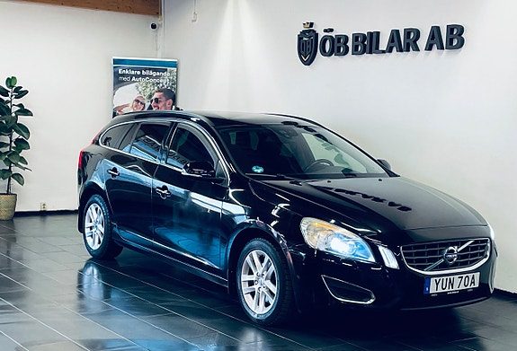 Volvo V60 D3 Momentum Euro 5 / Nyservad 163 hk