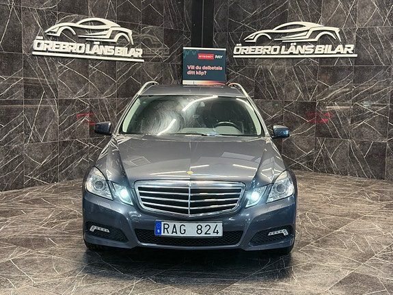Mercedes-Benz E200 200 T