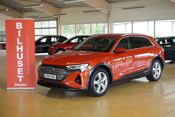 Audi Q8 e-tron Q8 50 340 hk e-tron Quattro Dragkrok Euro 6