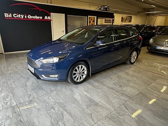 Ford Focus 1.0 EcoBoost Titanium 2-Ägare / Drag / Ny Besiktad U.A