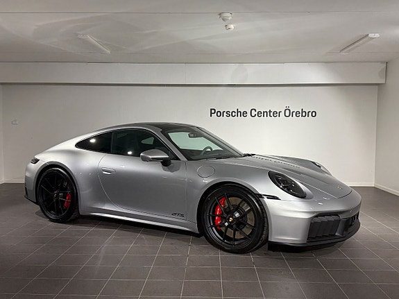 Porsche 911 Carrera GTS