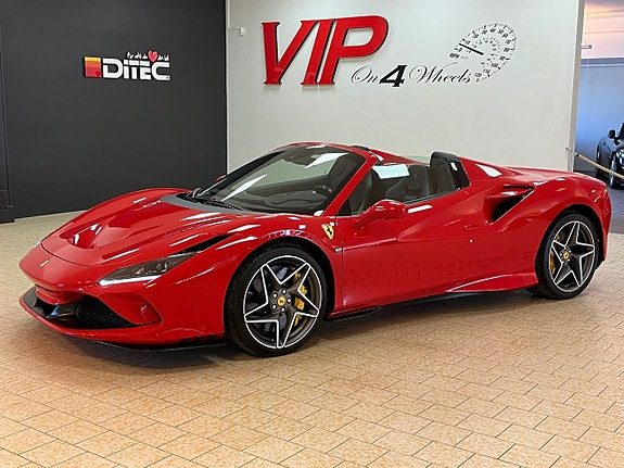Ferrari F8 Spider Spider 3