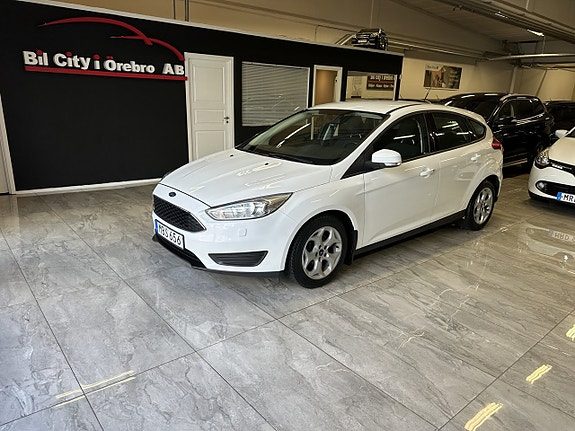 Ford Focus 1.0 EcoBoost 2-Ägare / Låga Mil / Nyservad & Besiktad