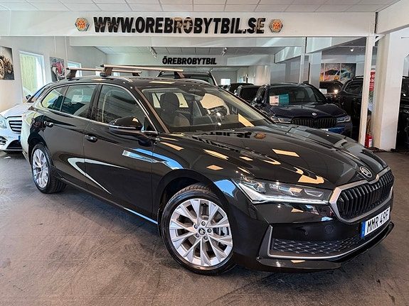 Skoda Superb iV Kombi Drag Gps Värmare Massage Carplay 25