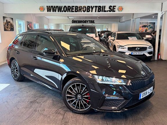 Skoda Octavia Combi RS iV B-kamera MASSAGE Se Spec 245hk