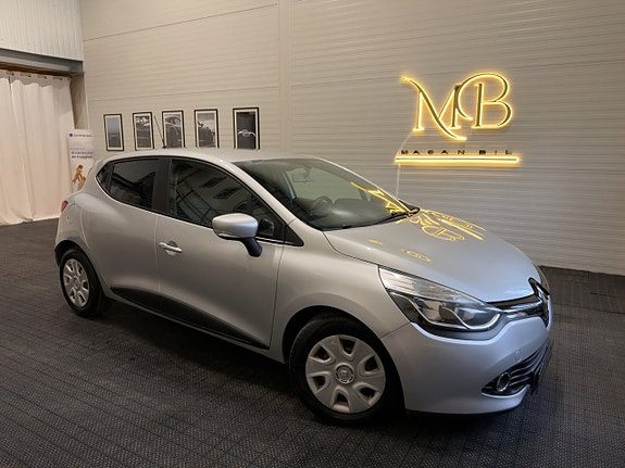 Renault Clio 1.5 dCi Euro 5 Bluetooth Navigation Ny Besiktigad