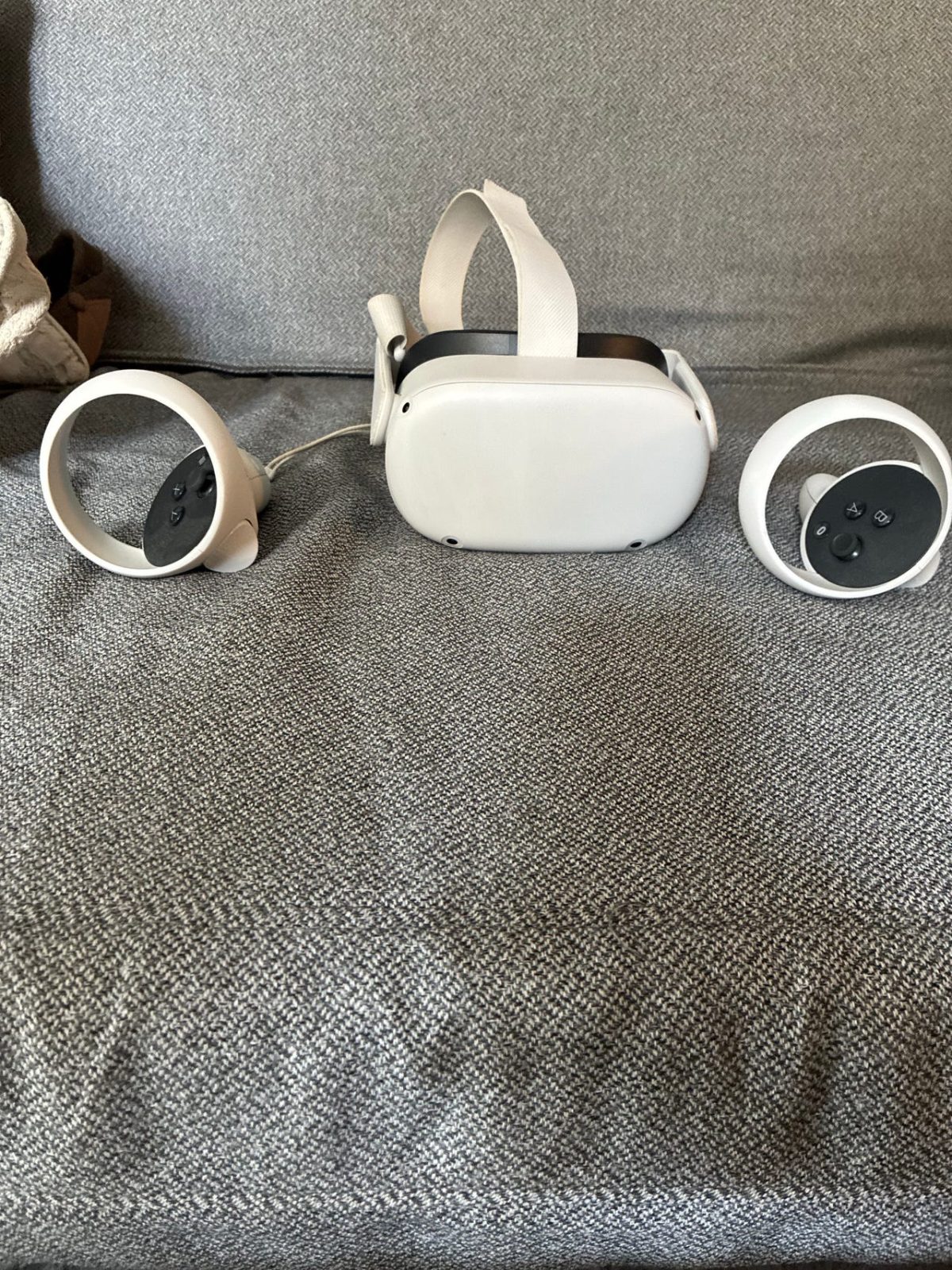 Oculus Quest 2 64gb bra skick