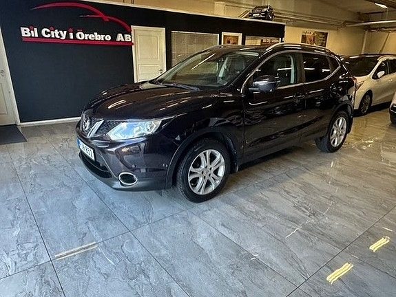 Nissan Qashqai 1.6 dCi (130hk) XTRONIC-CVT Låga Mil / B-Kamera / GPS