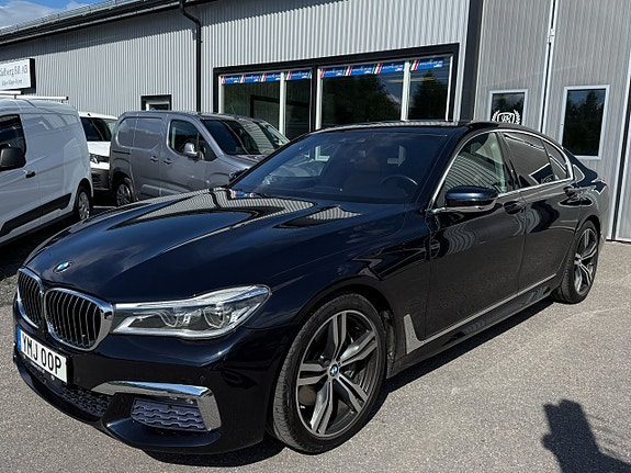 BMW 750i i xDrive M Sport 450hk B&W Navi Kamera Keyless Taklucka