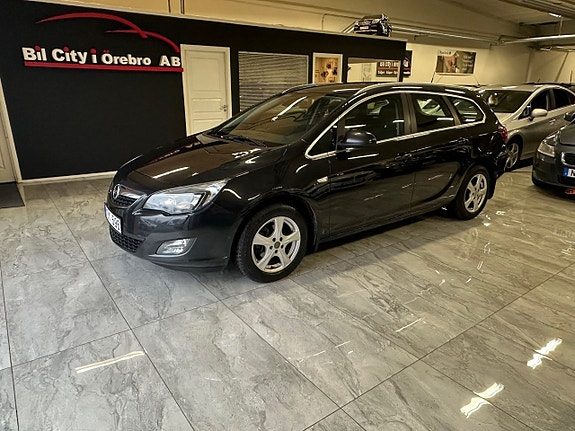 Opel Astra Sports Tourer 1.4 Turbo (140hk) Enjoy 2-Ägare / Drag
