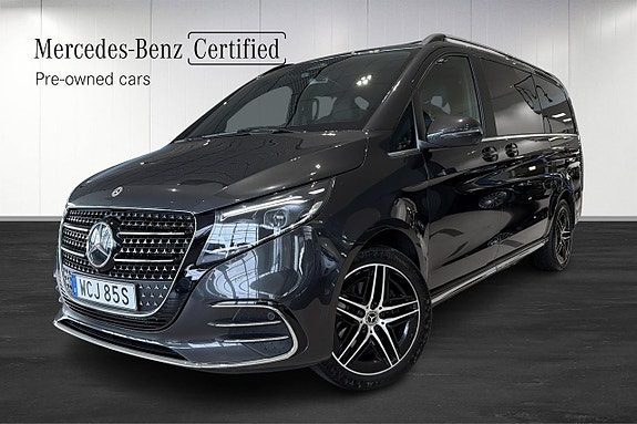 Mercedes-Benz V300 d 4-Matic AMG 4-sits Dragkrok Värmare Distronic