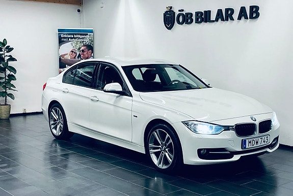 BMW 328i Sedan Sport line / Nyservad / Nybes 245 hk