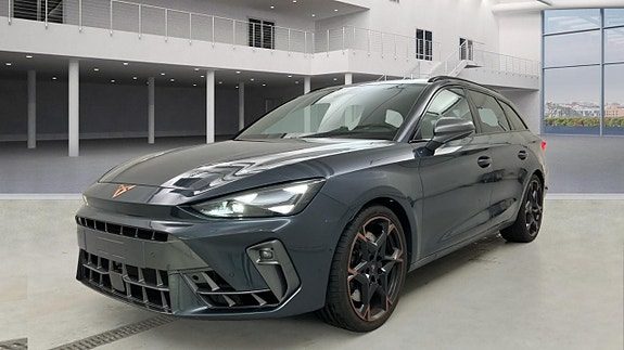 Cupra Leon 2.0 TSI VZ 4X4 333 HK SPORTSTOURER Panorama MOMS