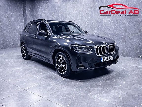 BMW X3 xDrive30e M-Sport Kamera Skinn CarPlay Navi Drag MOMS