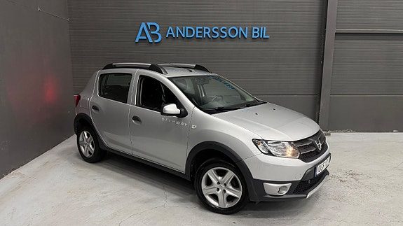 Dacia Sandero Stepway 0.9 TCe Easy-R Farthållare Kupevärmare Dragkrok