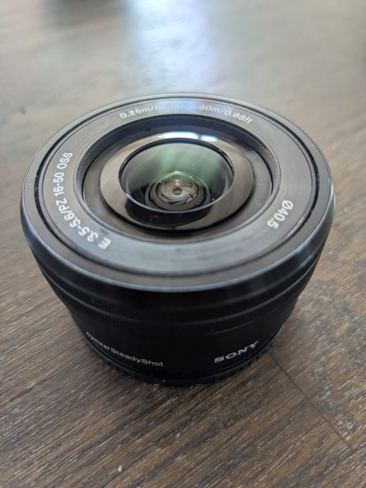 Sony PZ 16-50 OSS objektiv