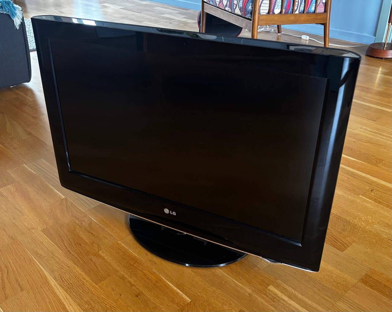 TV LG 32LM3000 LCD-TV 32”