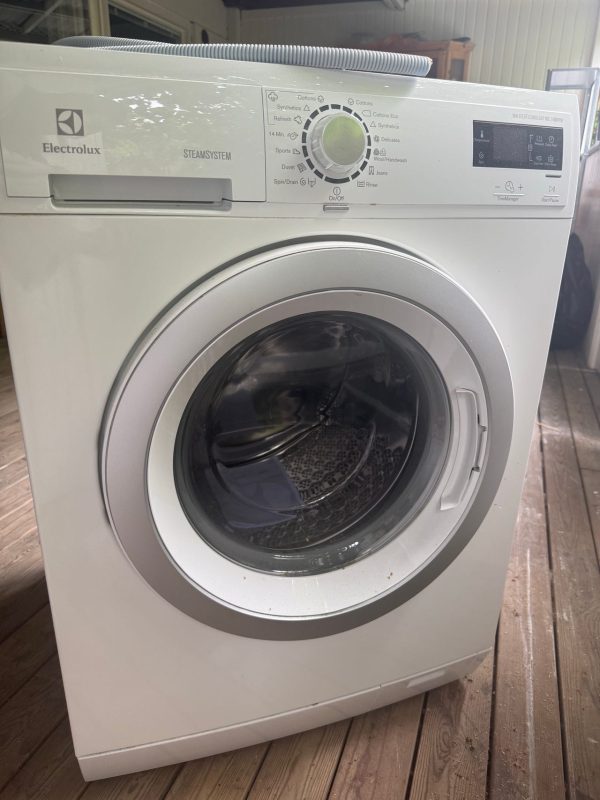 Electrolux frontmatad tvättmaskin vit