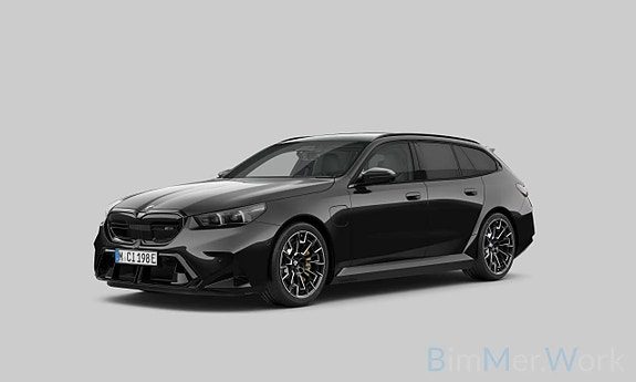 BMW M5 Touring 727hk Ultimate Keramiska B&W Pano Drag MOMS