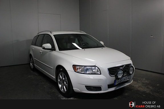 Volvo V50 D5 Geartronic Summum Dragkrok Värmare PDC Kamrem bytt