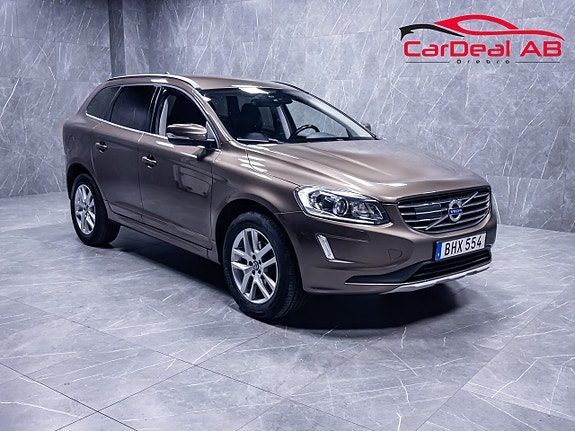 Volvo XC60 D3 Classic Momentum Värmare BLIS Adaptiv Navi Drag PDC