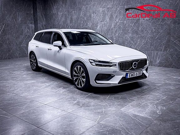 Volvo V60 Recharge T6 AWD Geartronic Core Edition Euro 6