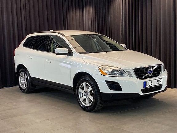 Volvo XC60 T5 AUT Momentum / Drag