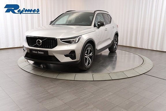 Volvo XC40 B3 FWD Bensin Plus Dark
