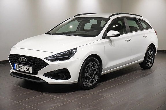 Hyundai i30 Kombi 1.0 T-GDi Essential Aut Kamera LED Rattvärme
