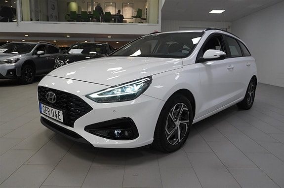 Hyundai i30 1.0 T-GDi 100 hk Aut MHEV Essential Förasspkt LED