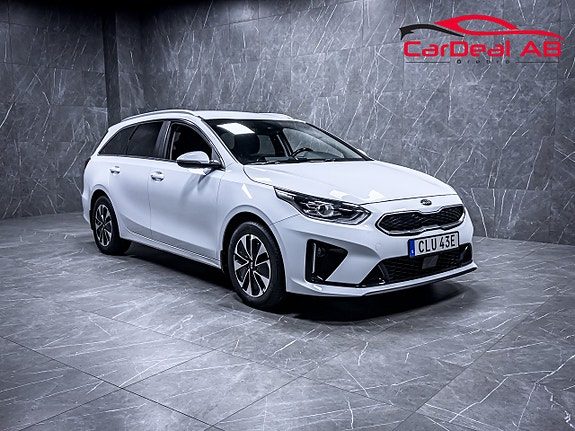 Kia Ceed Sportswagon Plug-in Hybrid Kamera CarPlay Rattvärme