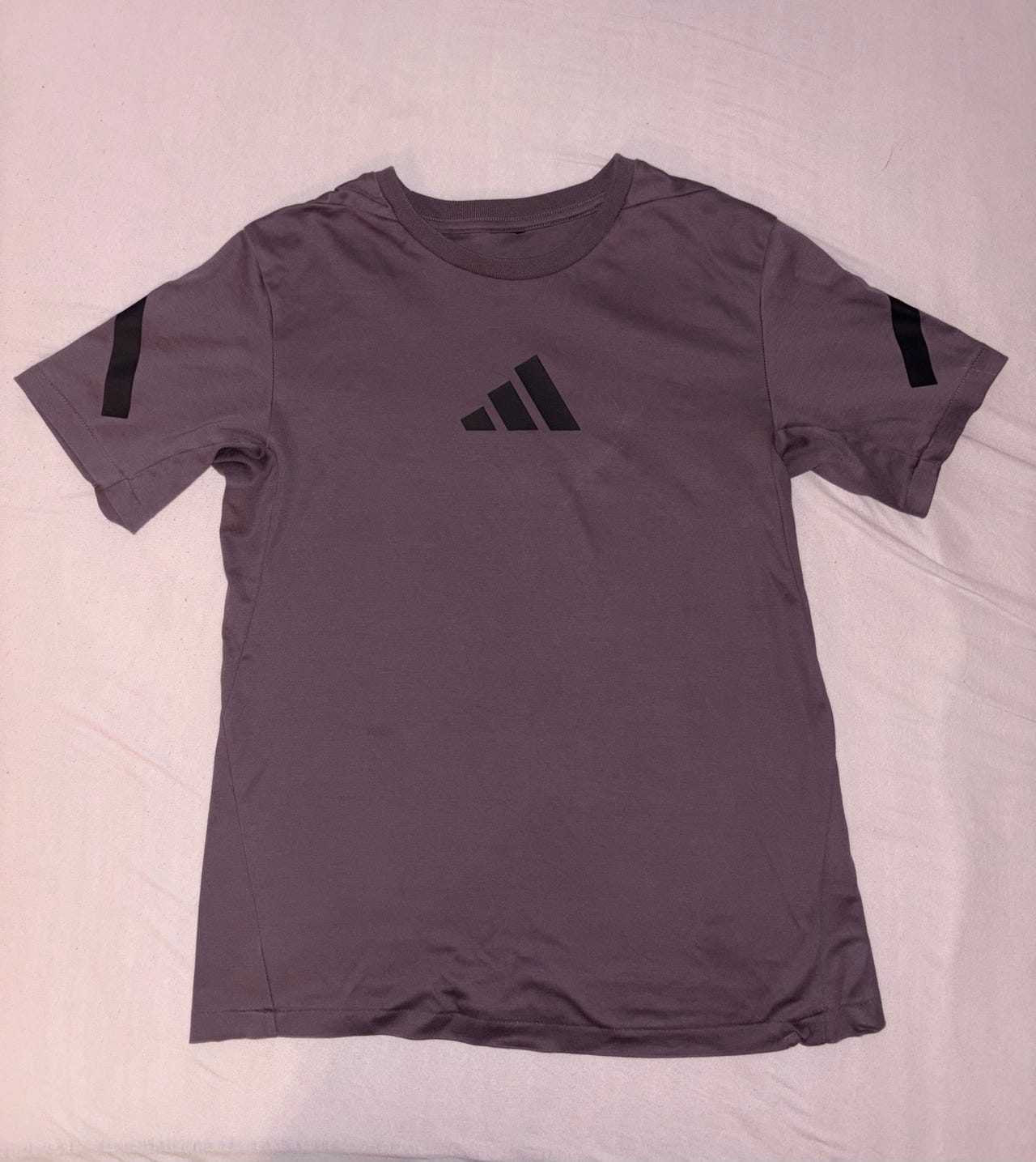 Adidas t-shirt